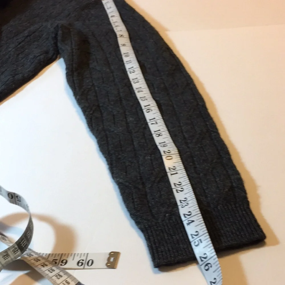 Jos A Banks Reserve Wool Blend Gray Cable Knit Sweater Size Large